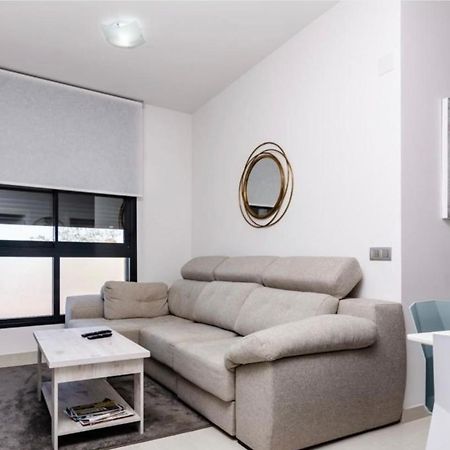 Jeramy Appartement Торевиеха Екстериор снимка