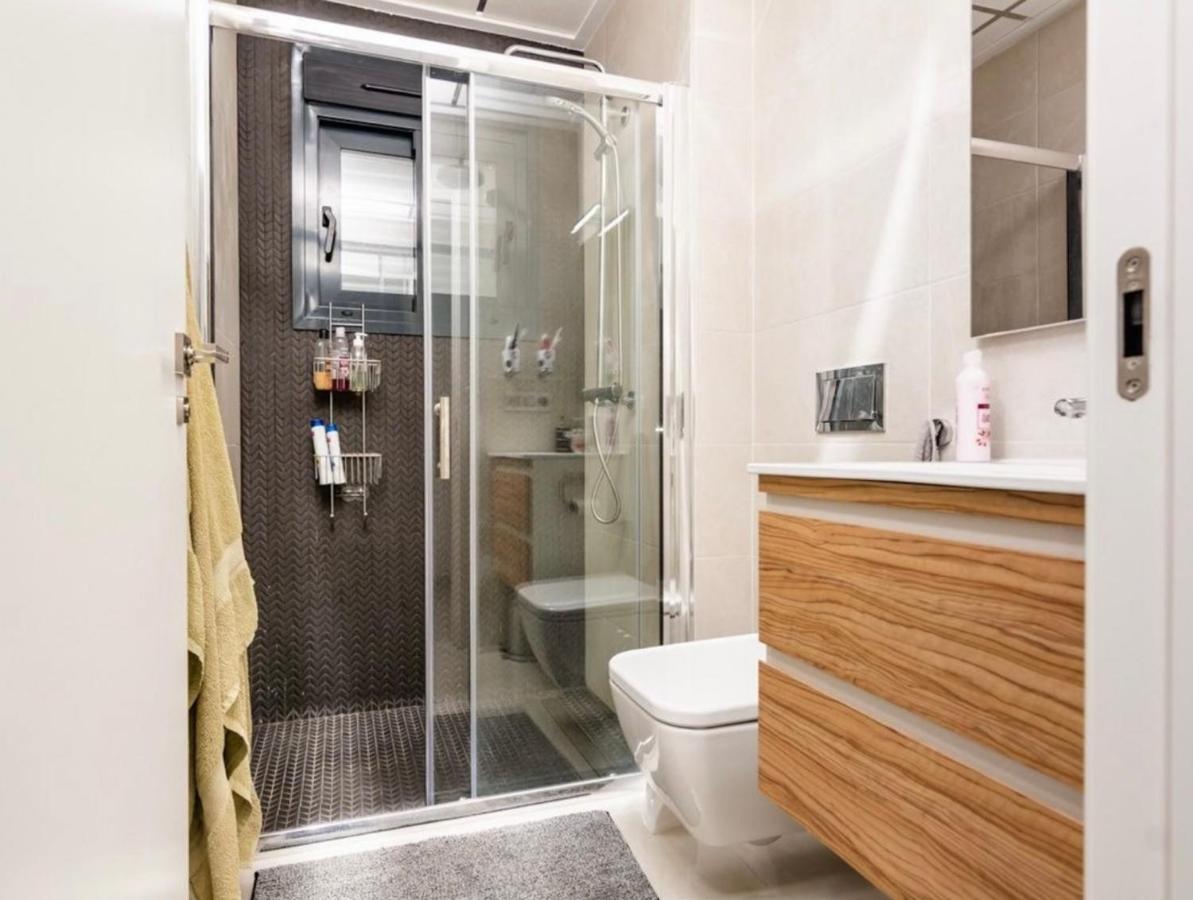 Jeramy Appartement Торевиеха Екстериор снимка