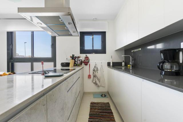 Jeramy Appartement Торевиеха Екстериор снимка